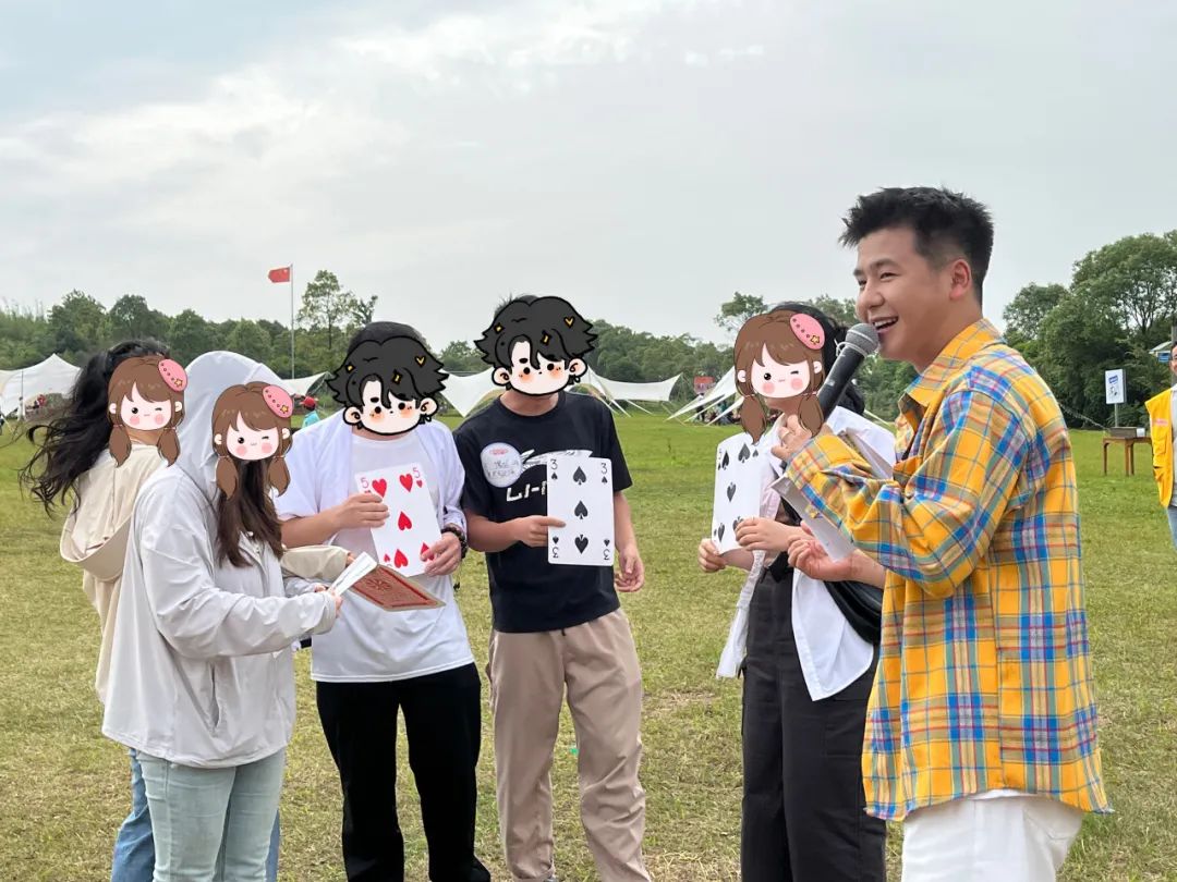 5月12日,由共青团进贤县委,前坊镇人民政府,江西隆莱生物制药有限公司