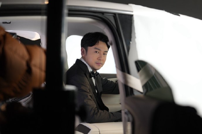 实力派影视明星@雷佳音 代言@飞凡汽车 r7