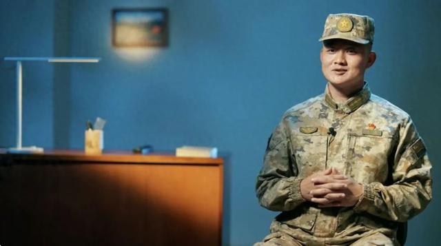 他和许三多一样"轴"|冯鹏_新浪财经_新浪网