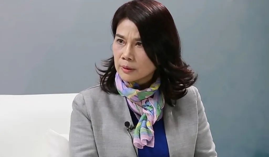 辞了孟羽童,董明珠要全国海选「董宇辉」|董明珠|孟羽童|格力_新浪