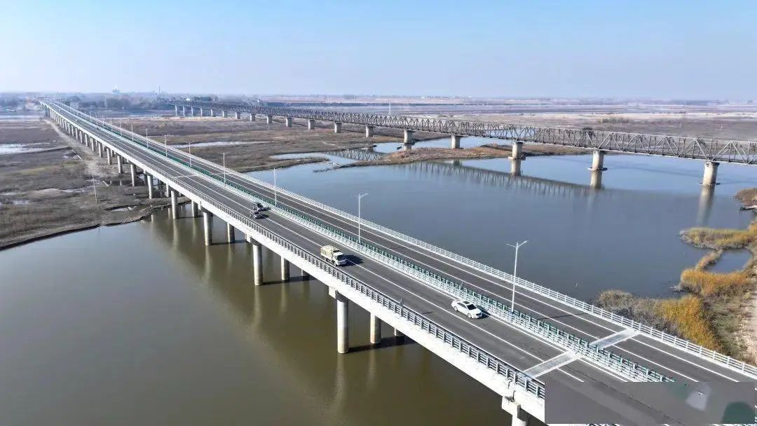 新华社《经济参考报》整版聚焦:激发振兴合力 吉林塑