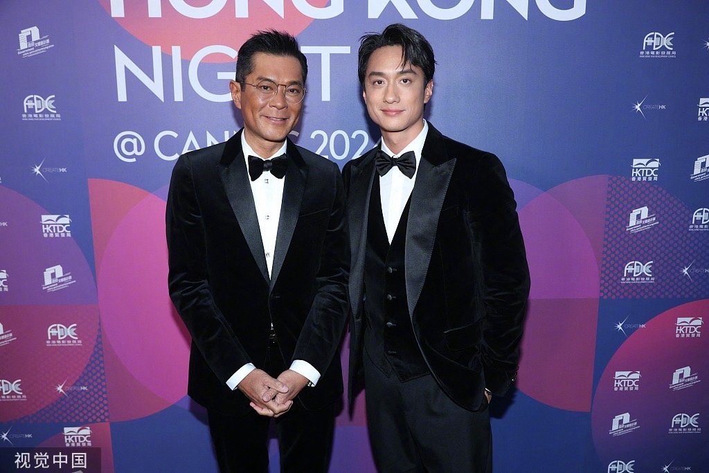《九龙城寨之围城》导演郑保瑞和演员古天乐、刘俊谦…|郑保瑞|古天乐|九龙城寨之围城_新浪新闻