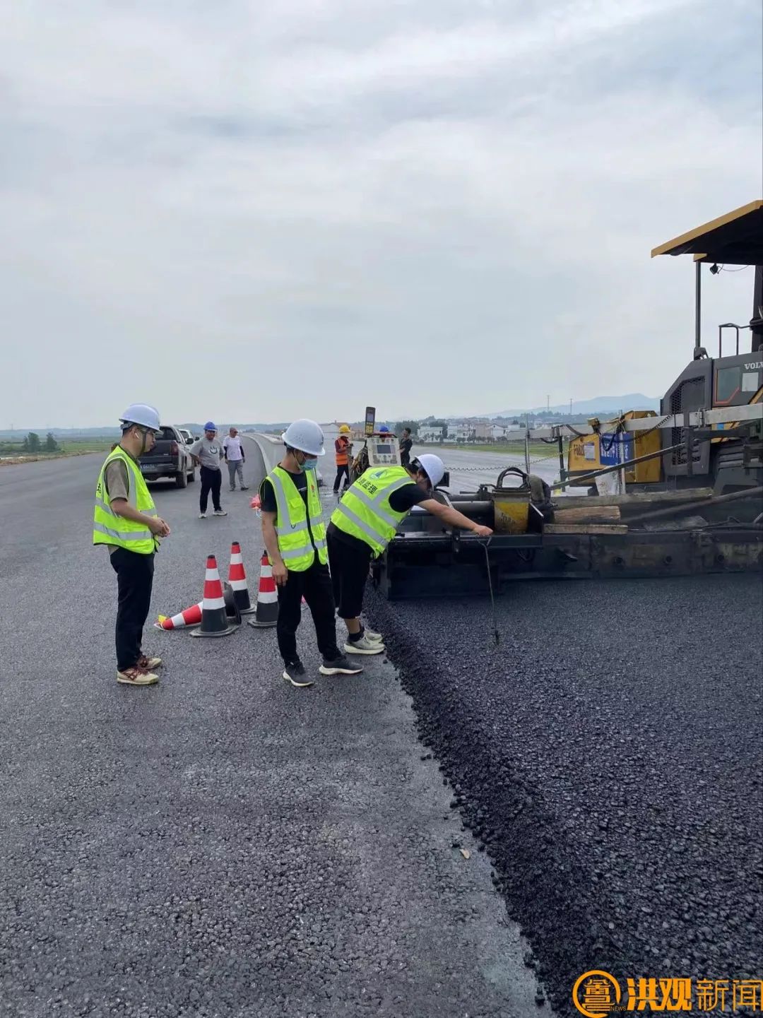 南昌西二绕城高速公路项目建设火热
