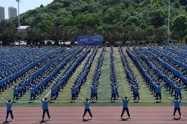 长沙财经学校2024阳光体育节首届班级健身操大赛开幕