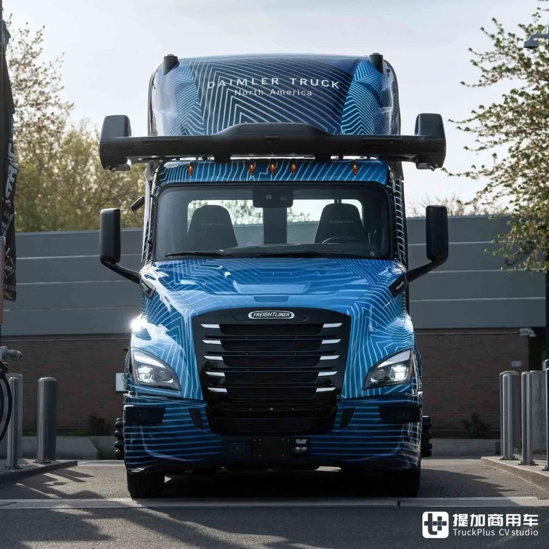 l4级自动驾驶,专注点对点运输,福莱纳推出ecascadia自动驾驶卡车