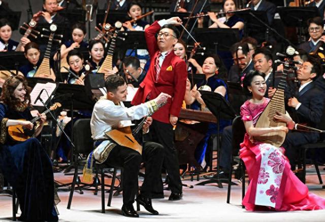 5月16日下午，北京国家大剧院，“中俄文化年”开幕式暨庆祝中俄建交75周年专场音乐会。视觉中国供图