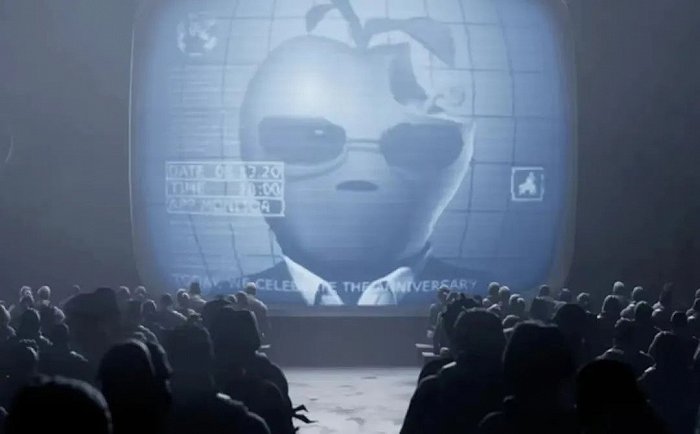 Epic放出《堡垒之夜》宣传短片，暗示苹果已经变坏