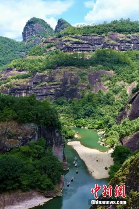 400多年前,一位旅游自媒体博主决定远行