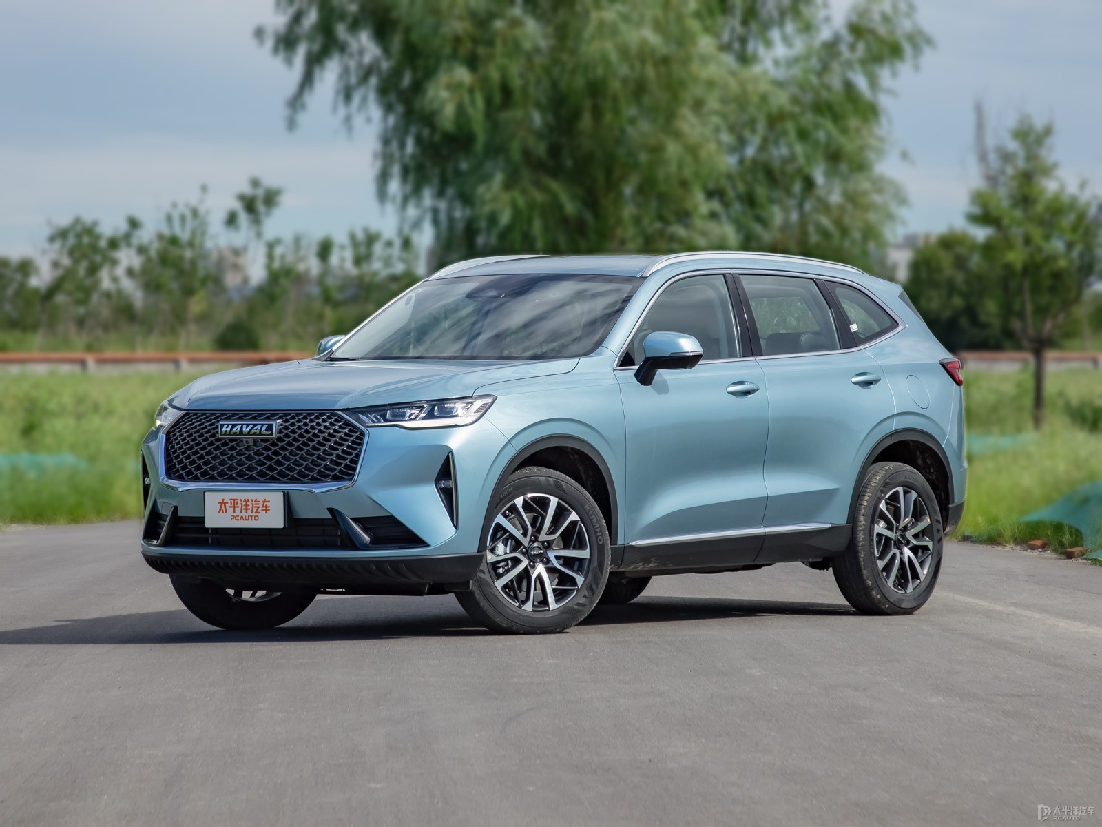 57万元起 新款吉利博越l上市 降价增配 动态体验出色-新浪汽车