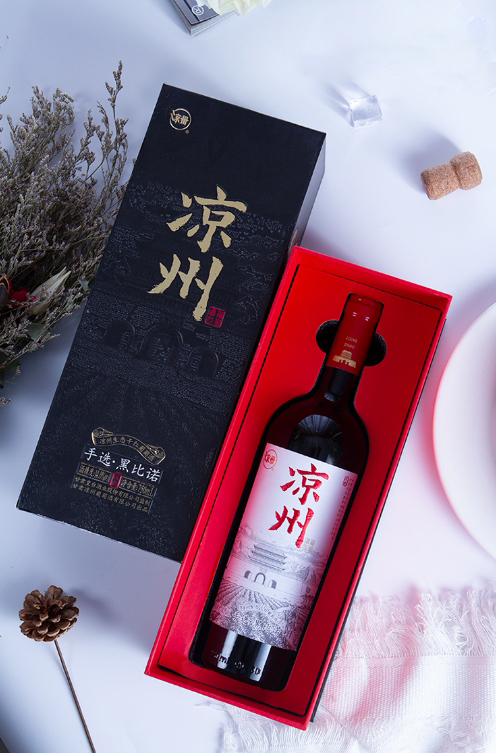 图 / 皇台酒业官网