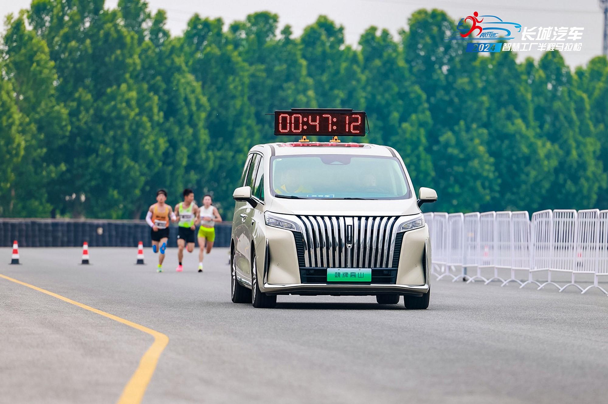 跑进工厂的长城汽车马拉松,跑出一条健康的长期主义之路