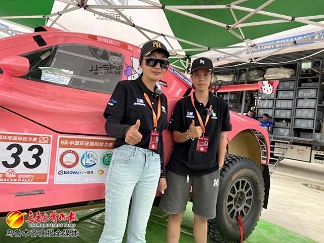 记者陈彦仿摄先说孙相燕,在中国赛车界女车手名单中,她有着绝对的地位