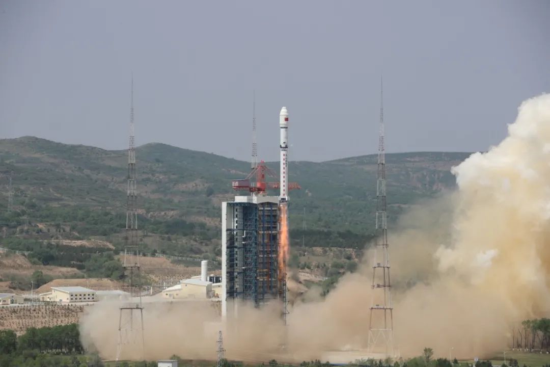 早安,地球村|刷证即走!江西54座高铁站启用"铁路e卡通"业务