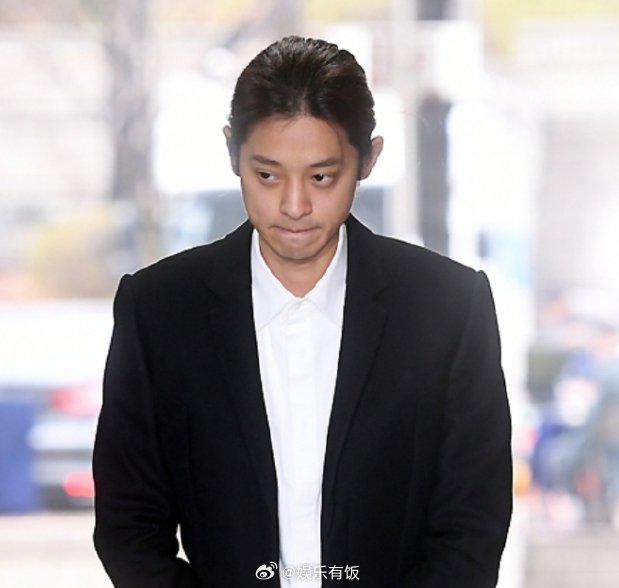 据韩媒22日报道,因集体性侵、偷拍服刑结束的郑俊英正在考虑移民…|郑俊英|性侵_新浪新闻