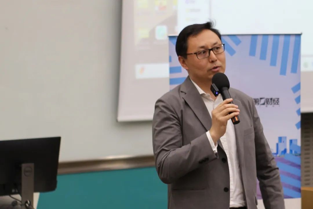 活动回顾|"职"面未来,向前一步 职场校园行活动 西交利物浦大学站
