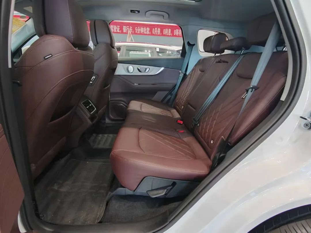 空间大,配置高,奇瑞瑞虎8 plus冠军版主打"务实"