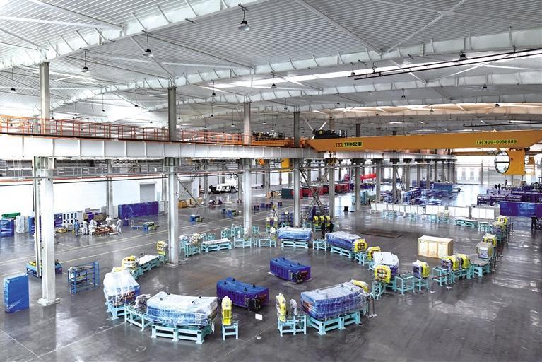 新区先进制造业筑牢产业强区基石