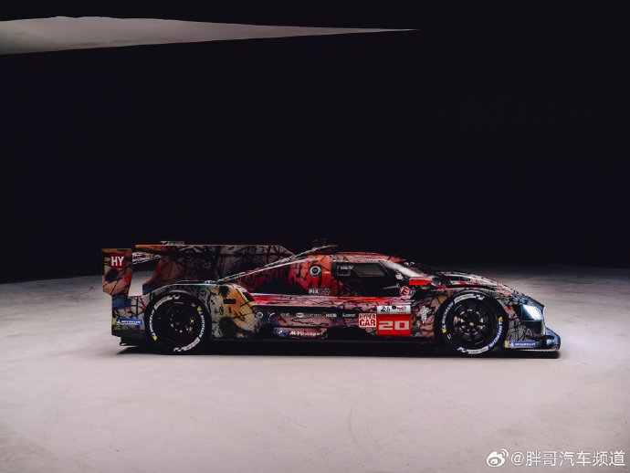 第20辆宝马艺术车在巴黎蓬皮杜艺术中心迎来全球首发-新浪汽车