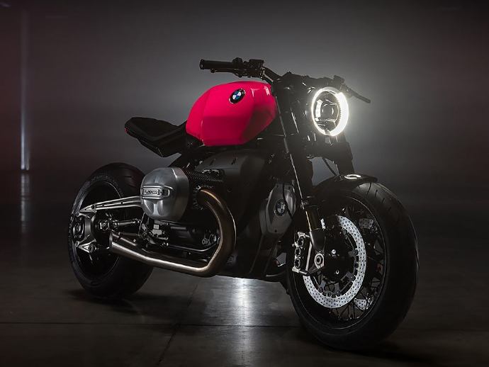 宝马r20概念摩托车发布,基于r12 ninet打造而来,排量达到2.0l