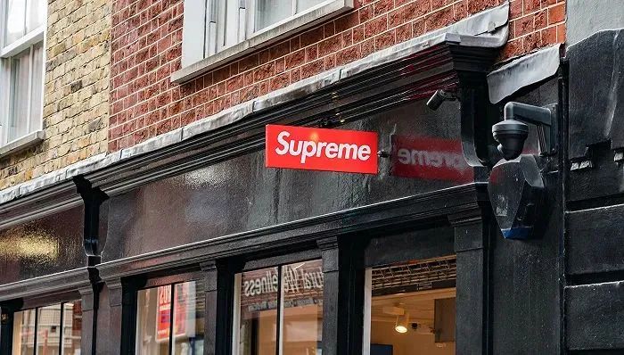 失落的潮牌,supreme或将再度被卖|美元_新浪财经_新浪网