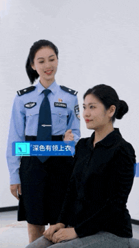 或亮斑还有的因为照明光线不均匀有的露牙齿有的高低肩有的头像偏小