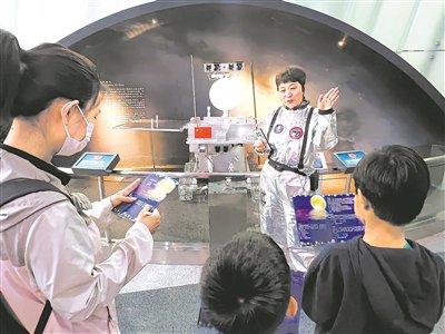 博物馆上演精彩"科学之夜"|北京天文馆_新浪财经_新浪网