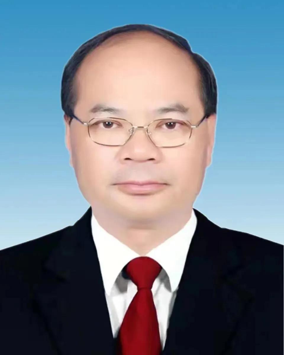 黄兴文职务:黔西南州委副书记,州人民政府州长,党组书记男,布依族