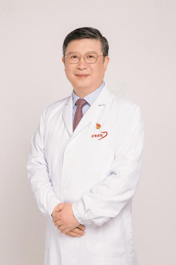 后疼痛和焦虑上海邮政大楼3楼东侧的玻璃窗上还留着75年前的弹孔镇痛