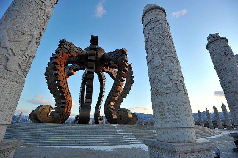 线路节点:以怀来鸡鸣驿古城,涿鹿黄帝城遗址文化旅游区,阳原泥河湾