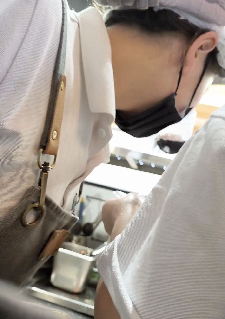 来源:齐鲁晚报,新京报,@茉酸奶,fm93交通之声编辑:高磊审核:林应乾