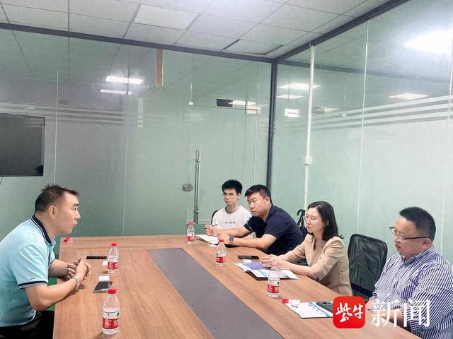 近日,苏州市相城区度假区管理办副主任,阳澄湖镇党委副书记,镇长季凝