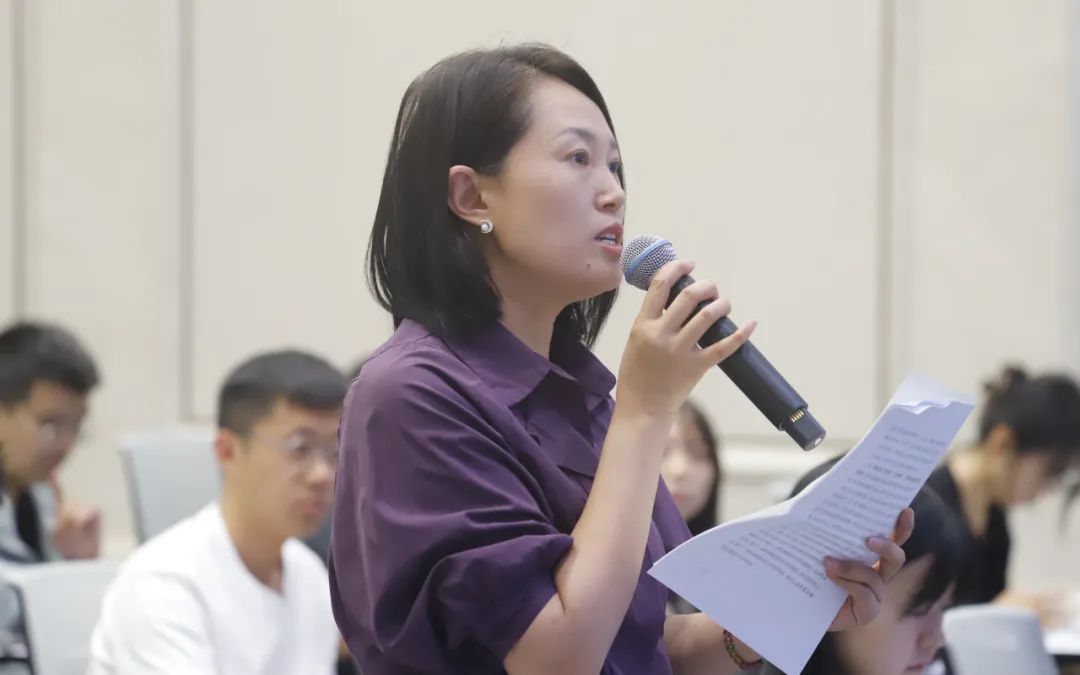 山东广播电视台综合广播记者:请问在当前形势下,中国出口信用保险公司