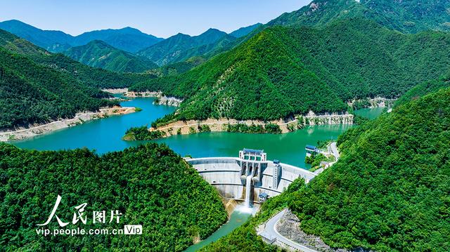 浙江杭州:双溪口水电站发电机组试运行|临安市_新浪