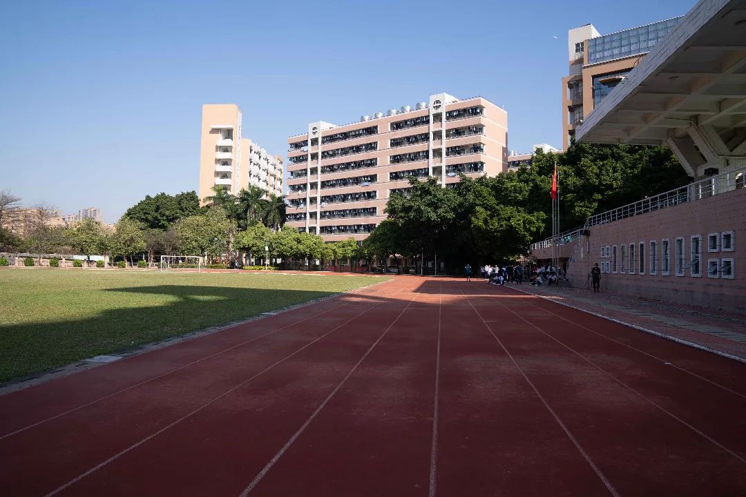 广州市城市建设职业学校绝大多数专业实现了与高职院校的三二分段衔接
