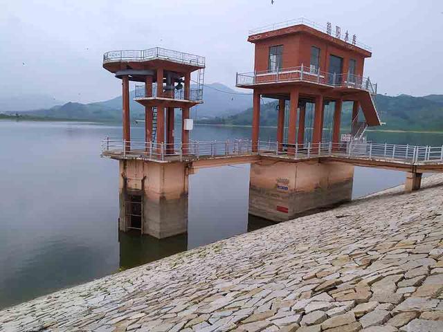 图为永吉县朝阳水库三条线.