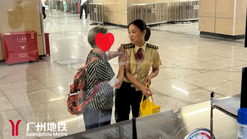 被网友称为"天使姐姐"所在的车站真不简单