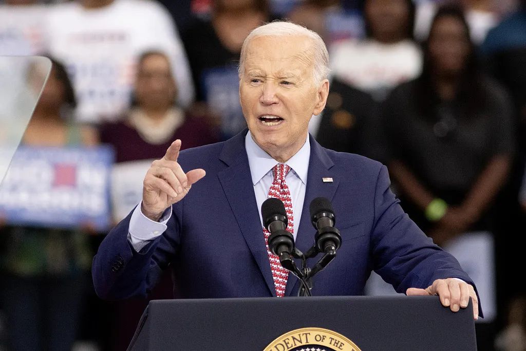 拜登当天在白宫发表讲话说,这一"全面新提议"是美国与以色列,卡塔尔