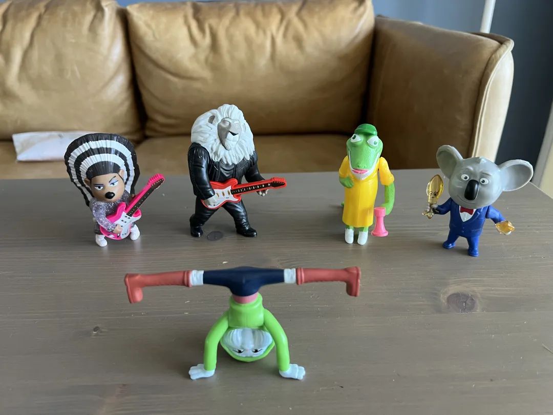 只有麦当劳,才把成年人当小孩哄