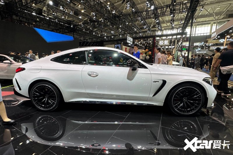 奔驰amg cle轿跑售71.88万!比宝马m4雷霆便宜17万