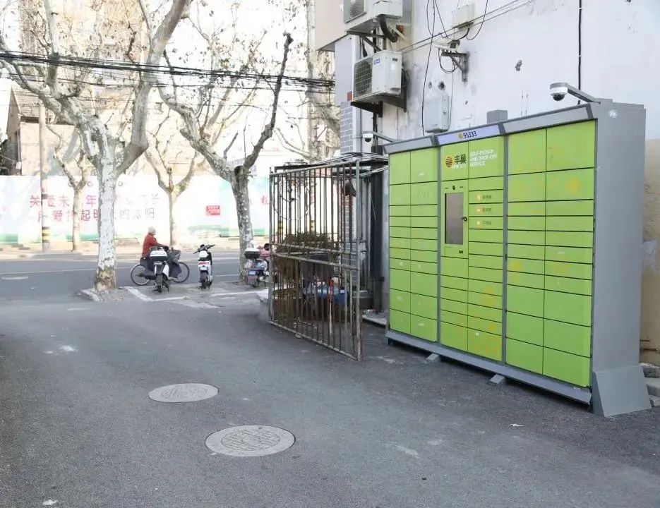 我把闲置房子给亲妹住，带娃回去过年，她竟收我300一晚房租