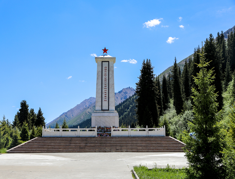 这条"网红公路"恢复通车!沿途美景一起来看