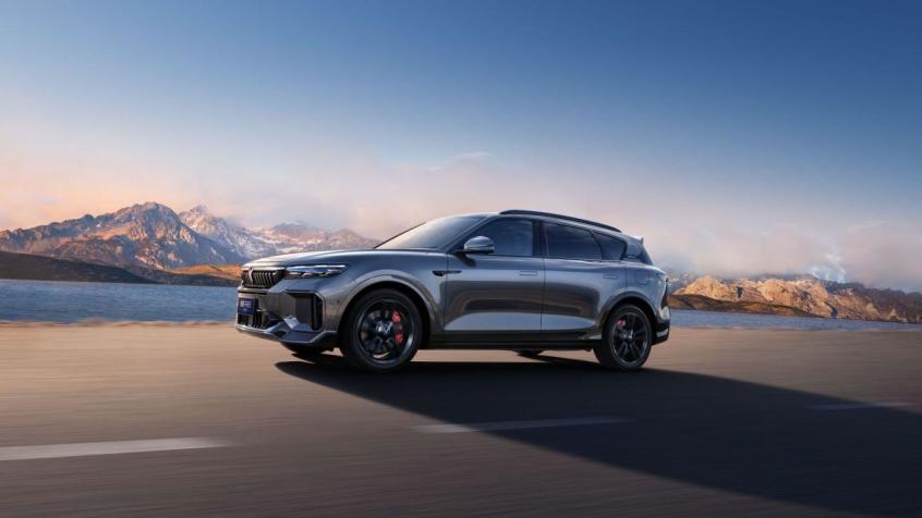 岚图汽车在大湾区车展发布两款重磅新品