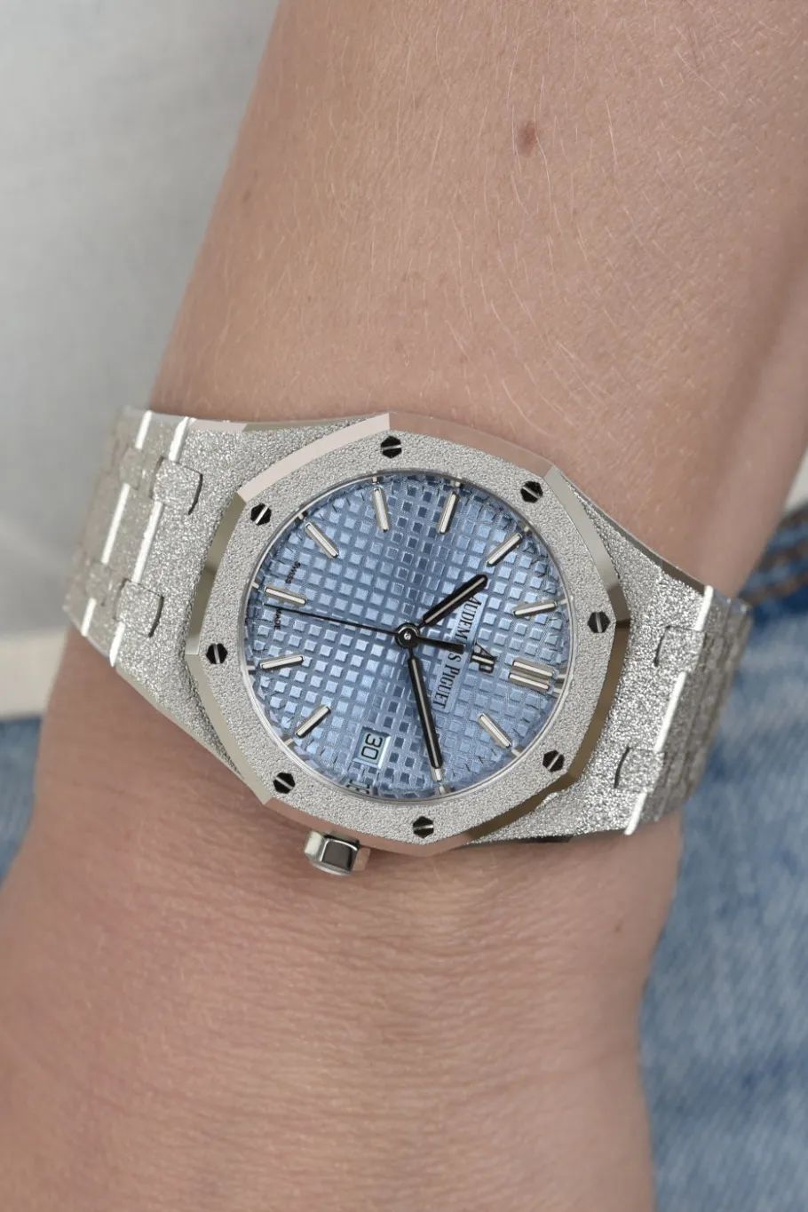 我心目中最美的爱彼皇橡,全新"霜金"为什么是此生必入?