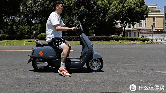 全家都要用的电动车,不纠结了!我买了雅迪m85,电动车界的suv