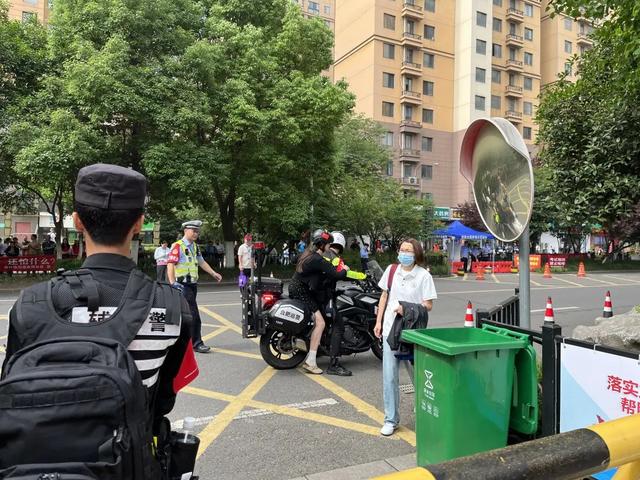 《高考之我丢了准考证》《高考之我忘带身份证》《高考之我走错