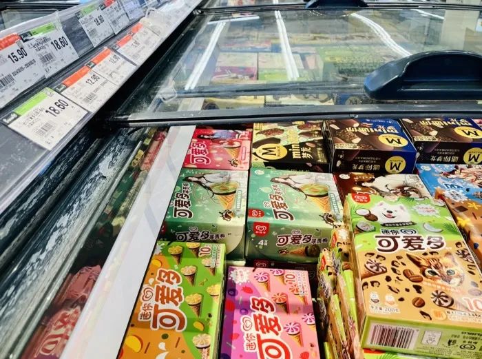 永辉等超市看到,平均单只不超过10元,尤其是3-5元价格的雪糕销售较好
