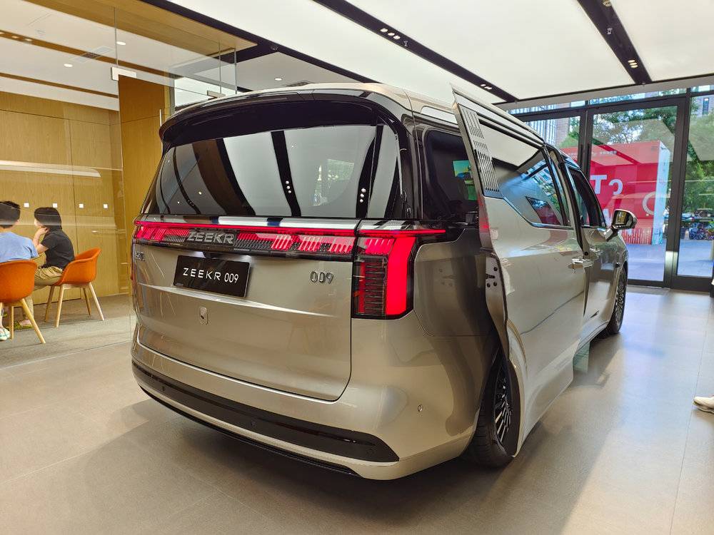 造电动车这事,沃尔沃快要弃赛了