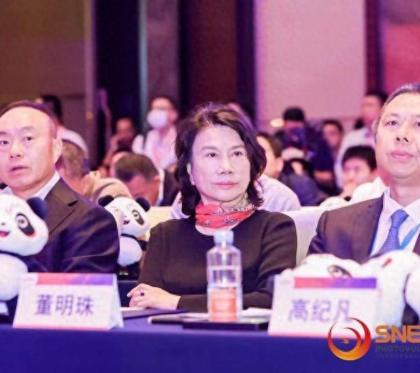 cn)记者李佳佳 李贝贝 北京报道当前,全球能源格局正在发生深刻变革