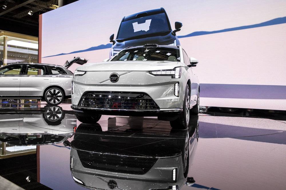 造电动车这事,沃尔沃快要弃赛了