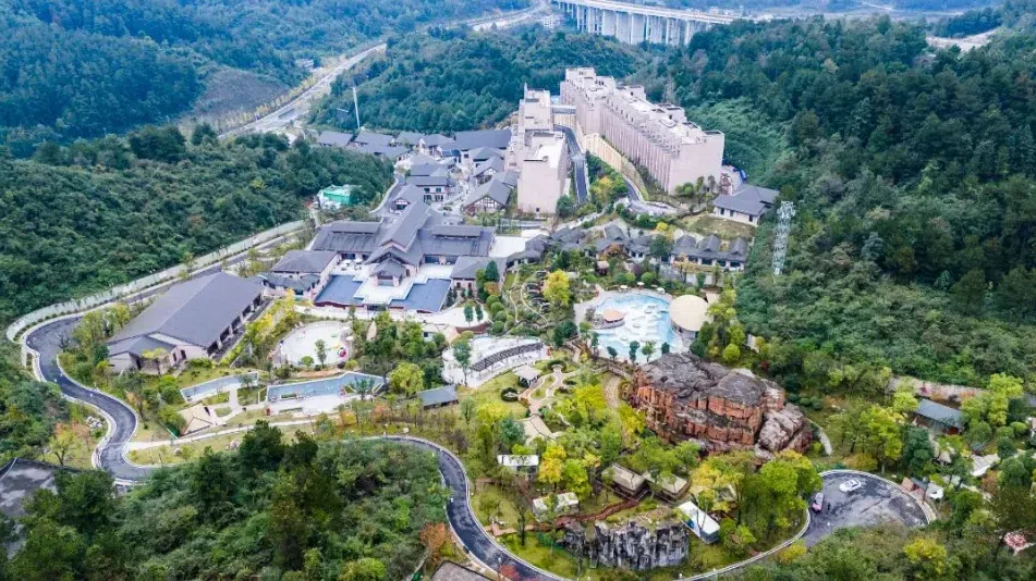 图源于网络息烽南山天沐温泉旅游景区贵州省贵阳市息烽县永靖镇新萝